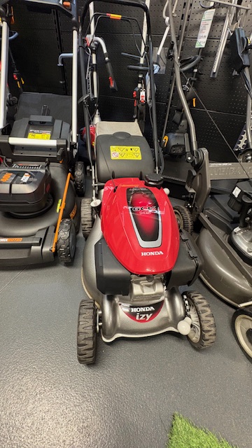 Honda Izzy 16SP Lawnmower Self Proplled USED